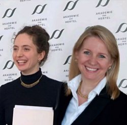 Anita von Hertel und Sarah Heilingsetzer