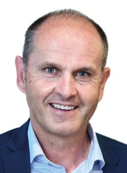 Dr. Gerald Mandlbauer
